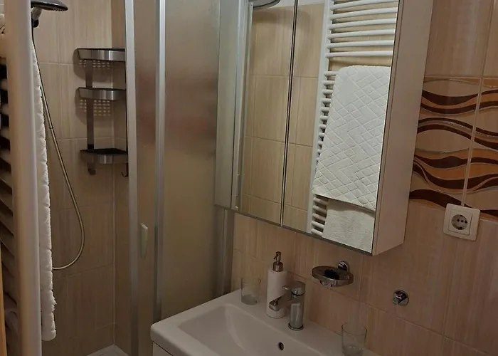 Apartament Quiet Near Everything *