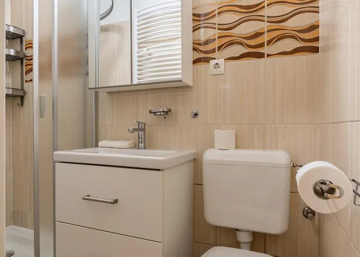 Quiet Near Everything Apartament